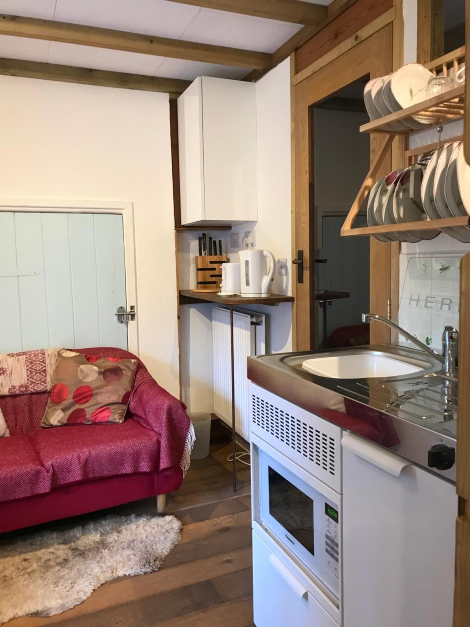 Ferienwohnung Tiny Cosy Snug Manorowen Exterior foto