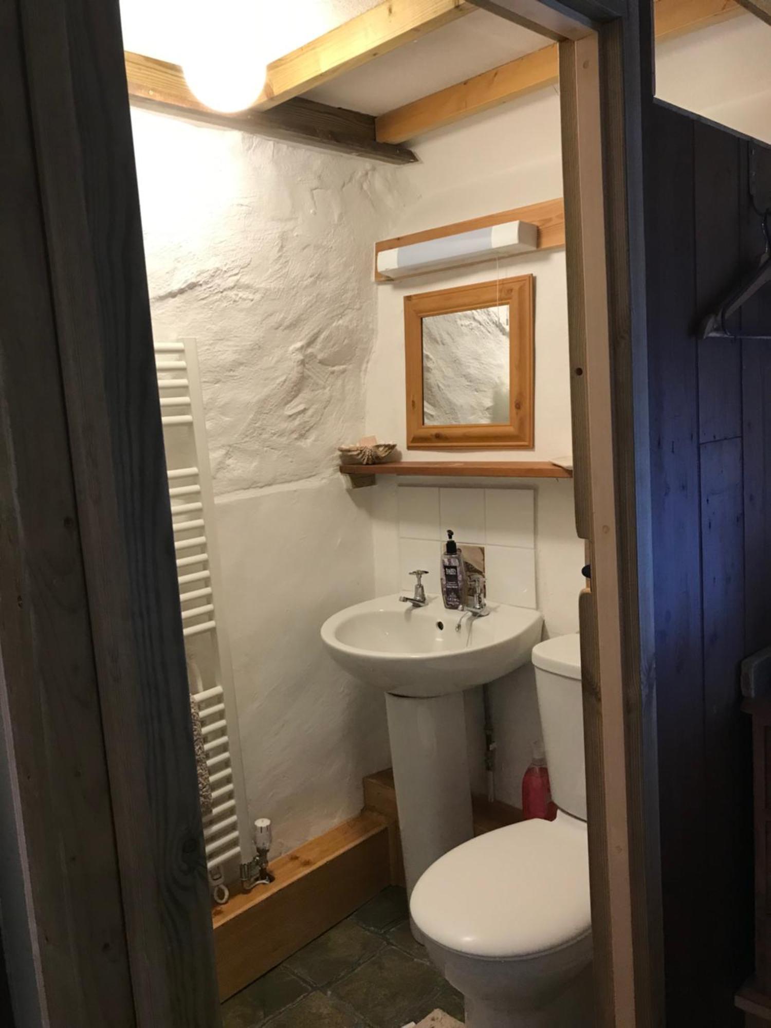 Ferienwohnung Tiny Cosy Snug Manorowen Exterior foto
