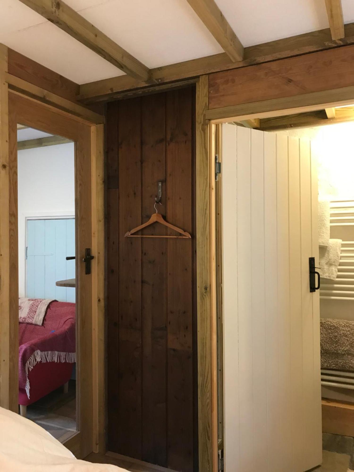 Ferienwohnung Tiny Cosy Snug Manorowen Exterior foto